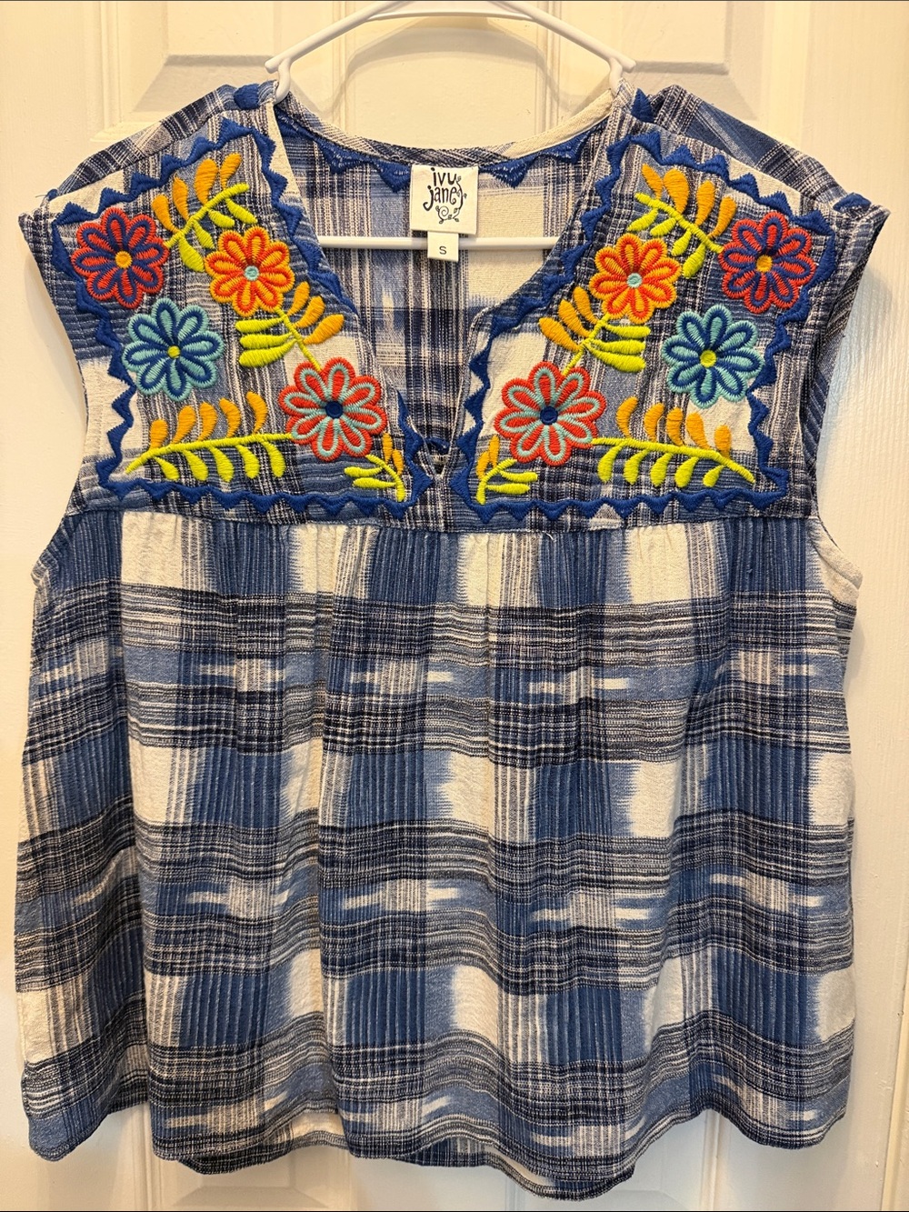ivy jane Blue Plaid Short Sleeve Top with Multicolor Floral Embroidery